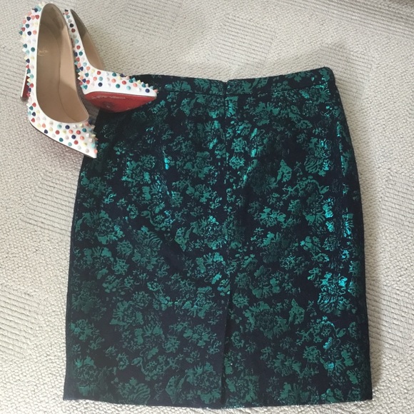 🎊HP🎊2.19.21🎊Brocade pencil skirts - Picture 5 of 6